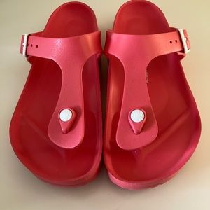 Birkenstock Gizeh Essentials sandals. Size 41 (10-10.5). Lightly worn